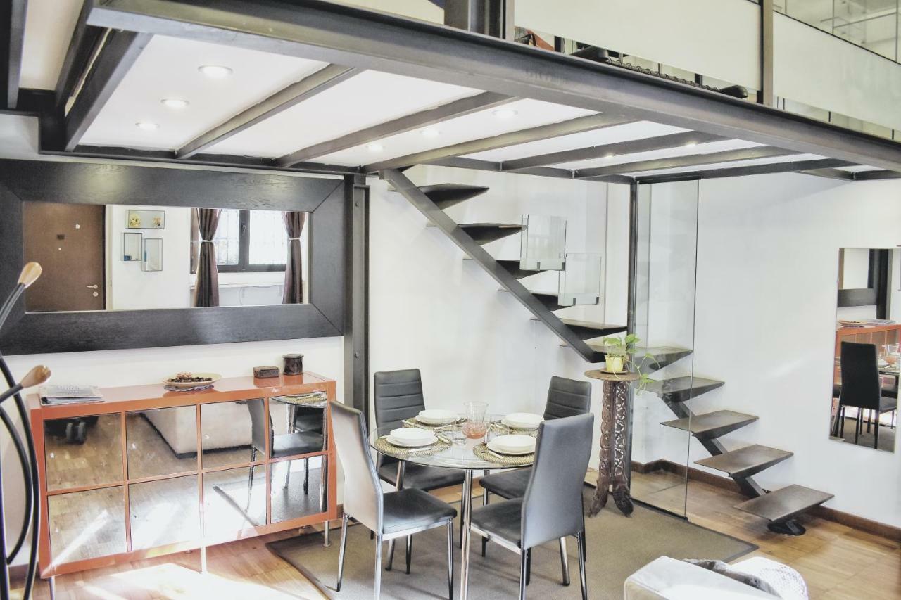 Charming Design Loft Isola Milano Apartment Exterior photo